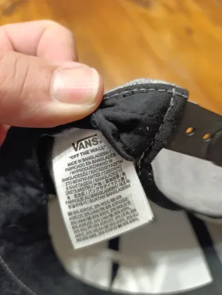 Gorra Vans Negra y Gris