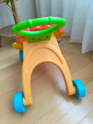 Andador León Musical y Luminoso Fisher-Price