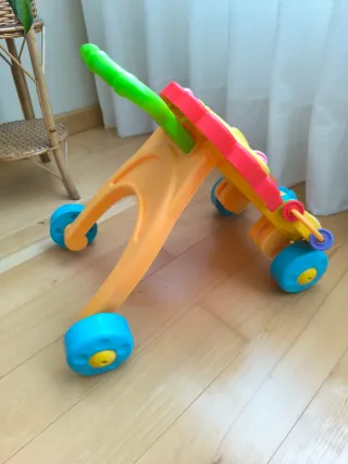 Andador León Musical y Luminoso Fisher-Price