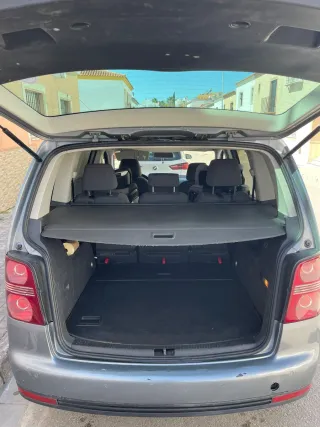 Volkswagen Touran 2009 precio negociable
