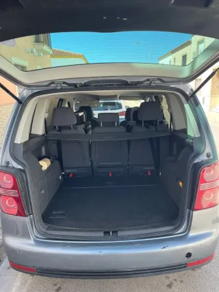 Volkswagen Touran 2009 precio negociable