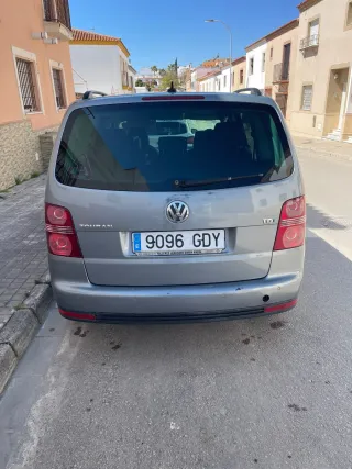 Volkswagen Touran 2009 precio negociable