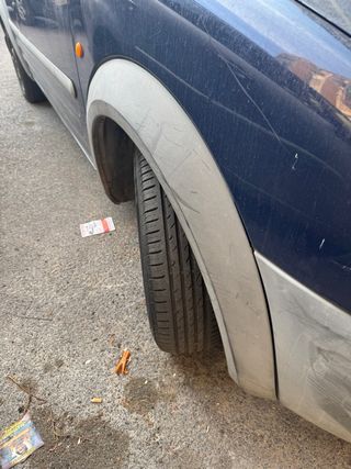 Ford Tourneo Connect 2005