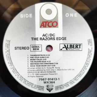 LP 1990 🇪🇺 AC/DC - THE RAZORS EDGE