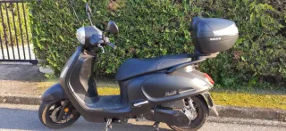 Scooter Sym Fiddle 125 E5.