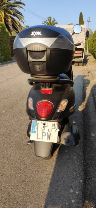 Scooter Sym Fiddle 125 E5.