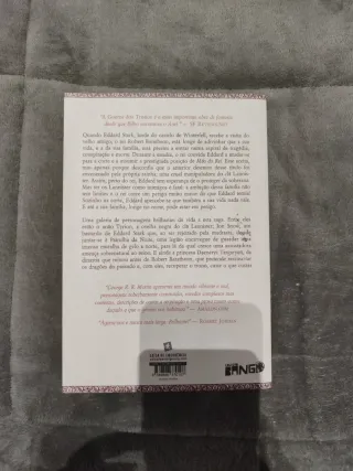 As Crónicas de Gelo e Fogo Vol.1 : A Guerra dos...