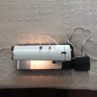 Maquina de coser Sigma Mod 2000