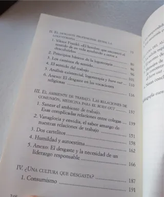 El cansancio de los buenos : la logoterapia com...