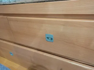 Cama doble con cajones y dos colchones