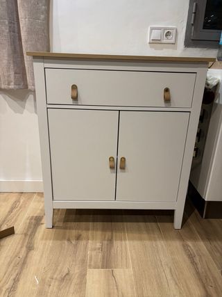 Aparador salón nuevo madera y cuero