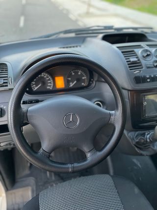 Mercedes-Benz Vito 2011