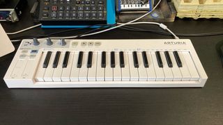 Controlador MIDI Arturia KeyStep