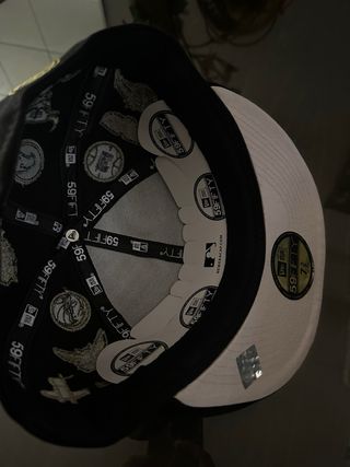 Gorra New Era NBA Negra y Dorada