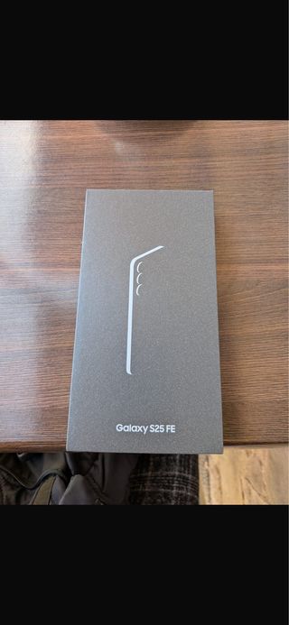 Samsung Galaxy S22 FE Caja