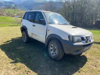 Nissan Terrano II 2006