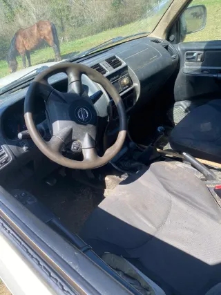 Nissan Terrano II 2006