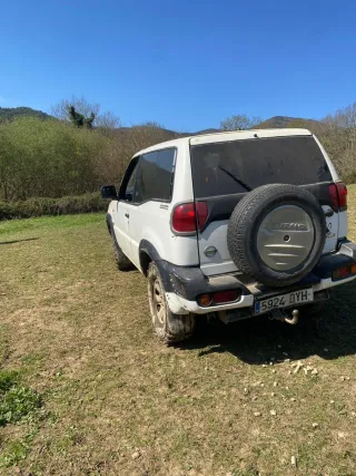 Nissan Terrano II 2006