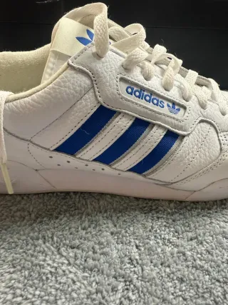 Adidas Continental 80 Stripes Blancas y Azules
