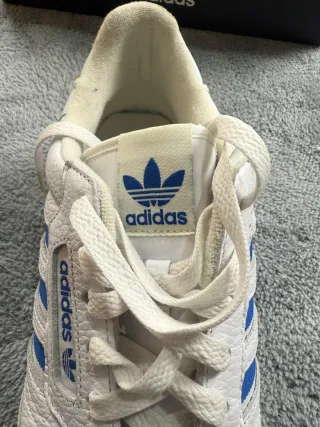 Adidas Continental 80 Stripes Blancas y Azules
