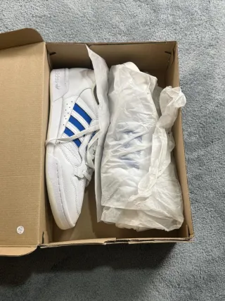 Adidas Continental 80 Stripes Blancas y Azules