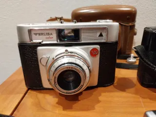 Lote 3  Cámaras fotos Minolta y Yashica y werlisa