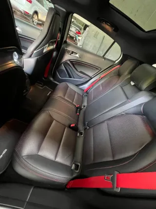 Mercedes-Benz GLA 2015