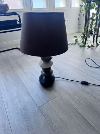 Lámpara de mesa apilada