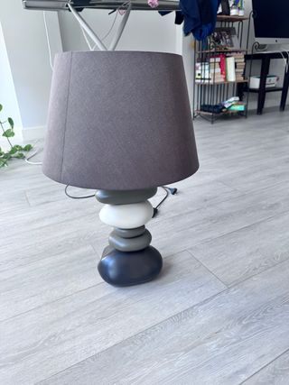 Lámpara de mesa apilada