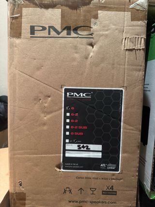 Altavoces profesionales de estudio de producción