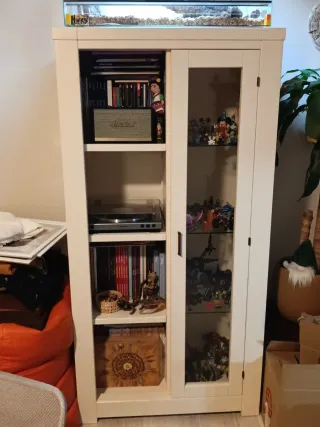 Mueble Vitrina Madera y Cristal