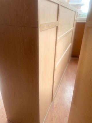 Cómoda alacena moderna madera y cristal