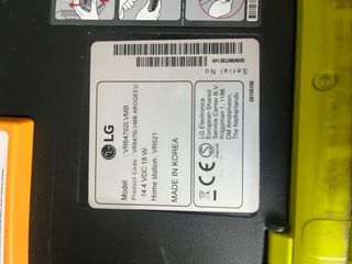 Robot Aspirador LG Hom-Bot Rojo