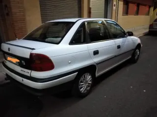 Opel Astra 1996
