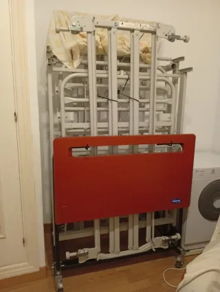 Cama articulada eléctrica hospitalaria