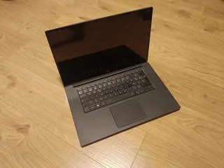 Dell Precision 5520 Laptop