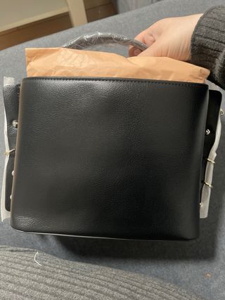 Bandolera Tous Negra con Tachuelas