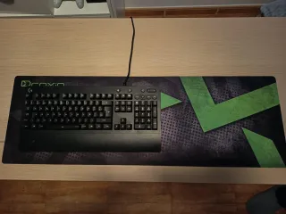 Alfombrilla Gaming Droxio Negra y Verde