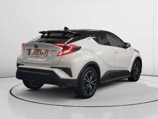 Toyota C-HR 1.8 125H Active 90 kW (122 CV)