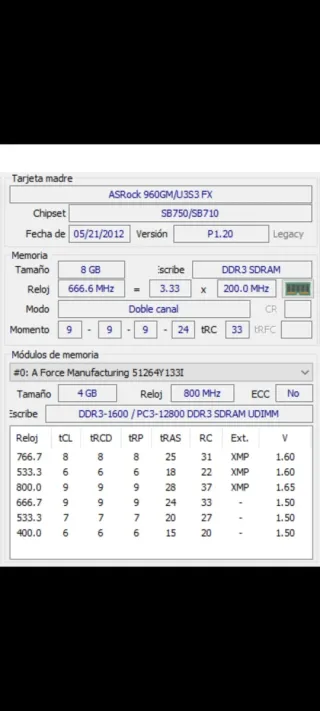 Ordenador sobremesa. Caja negra con luces azules