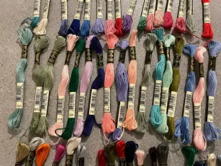 50 Matassine DMC Filo Ricamo