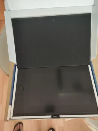 Ugee UE12 PLUS Dibujo Monitor