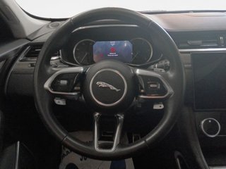 Jaguar F-Pace 2.0D l4 MHEV SE AWD Auto 150 kW (204 CV)
