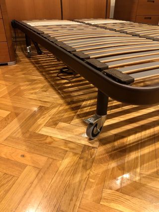 Somier Articulado Eléctrico Spaldin 1.35