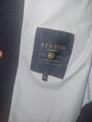 Americana azul marino a estrenar