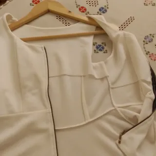Blusa asimétrica cremallera T M