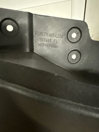 Faldillas barro Mitsubishi L200 2017 Nuevas .