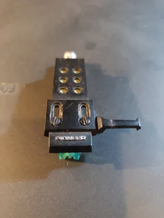 Portacápsulas, cápsulas y agujas