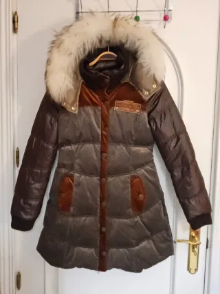 Plumas Highly Preppy diseño reversible invierno
