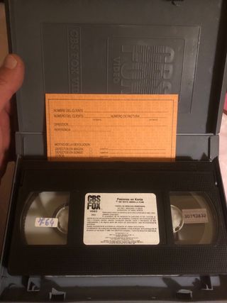 VHS Pasiones en Kenia (White Mischief)
